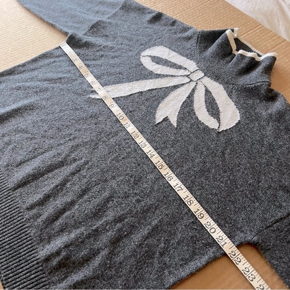 Brodie Cashmere Wool blend Gray Lurex Bow Mock Neck Sweater size M - Picture 7 of 12